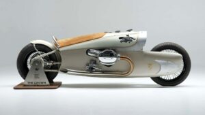 BMW R 18 The Crown
